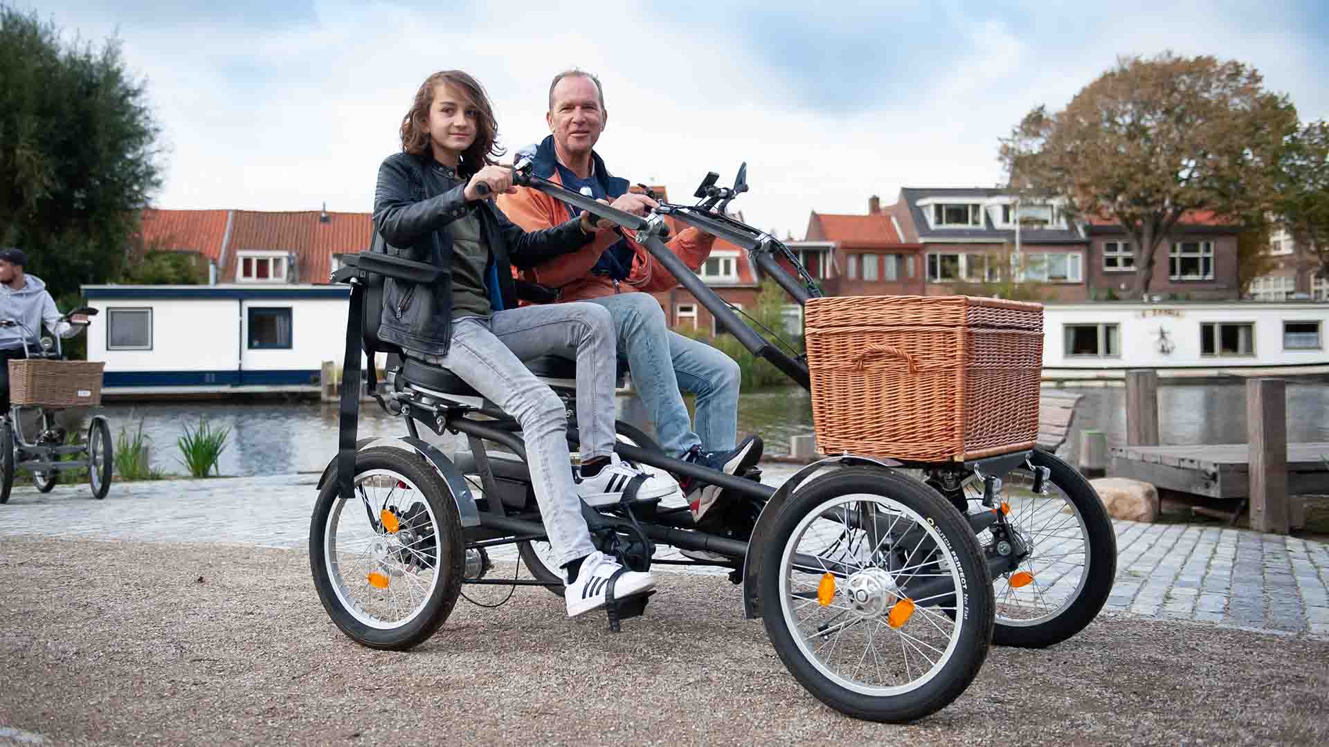 4Wieler naar de beurs1